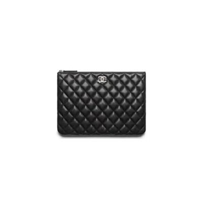 CHANEL BLACK STAR-STUDDED CLUTCH AP3749 (27.5*20*1cm)